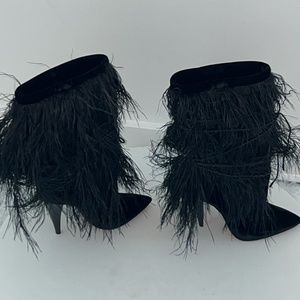 Saint Laurent “Yeti” Ostrich boots Size 38.5